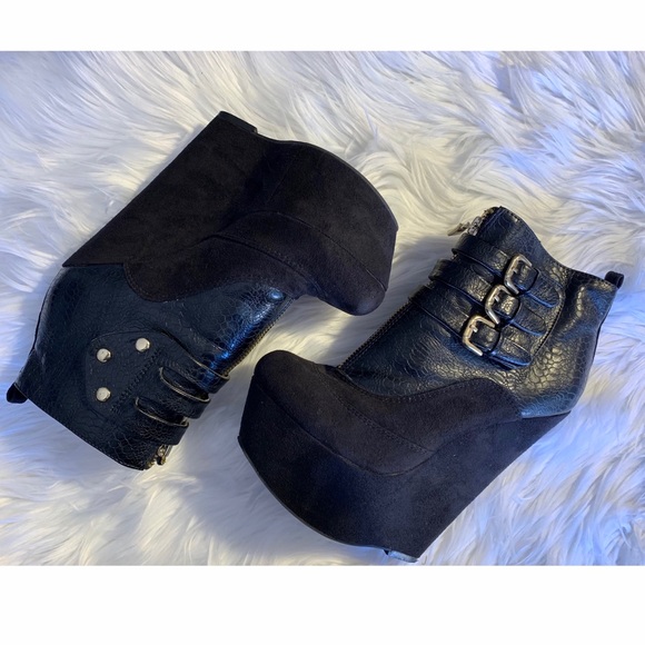 BeBe Liona Wedge booties - Picture 6 of 8